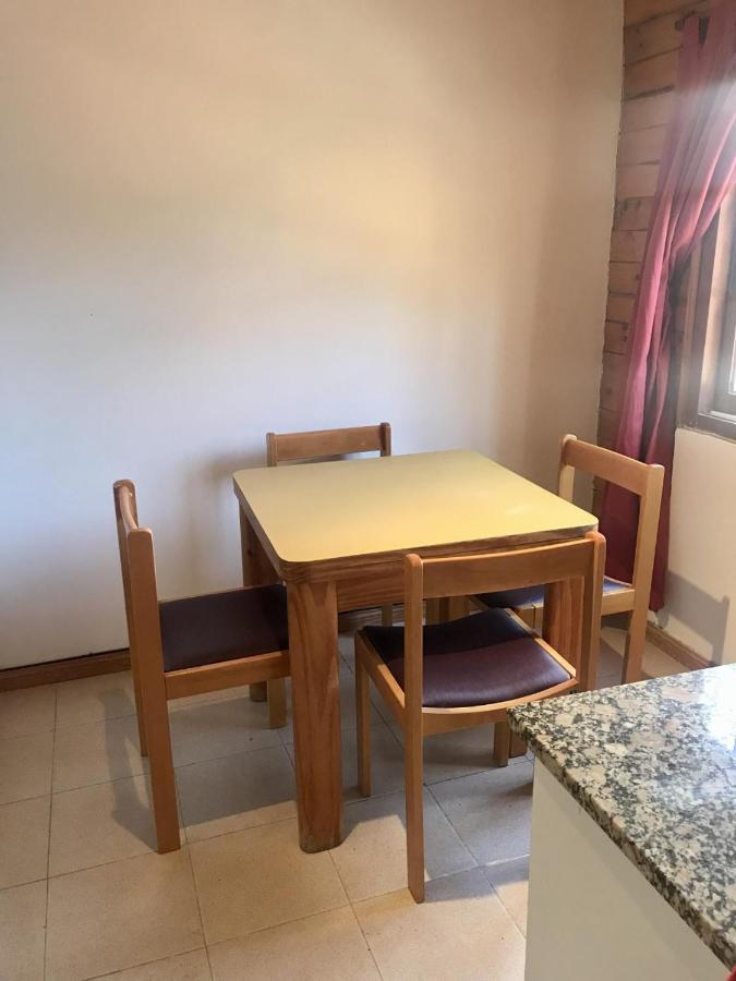 Pequena Casa De Troncos, Detras De Casa Principal No Trabajo Con Tarjeta De Credito Puerto Madryn Ngoại thất bức ảnh